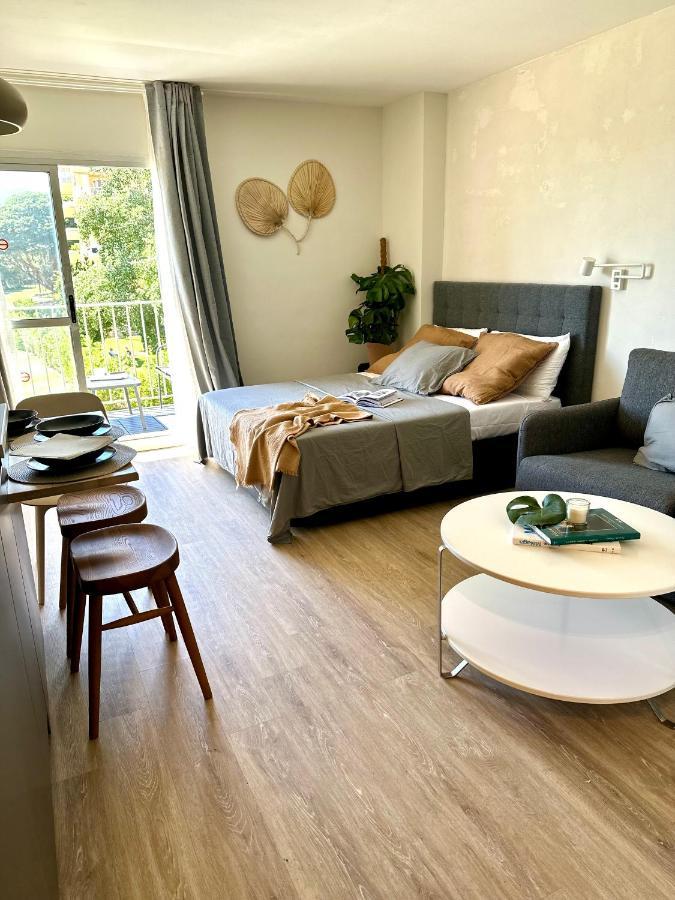 Minerva Estudio Suite La Biznaga , Beach And Pool بينالماذينا المظهر الخارجي الصورة